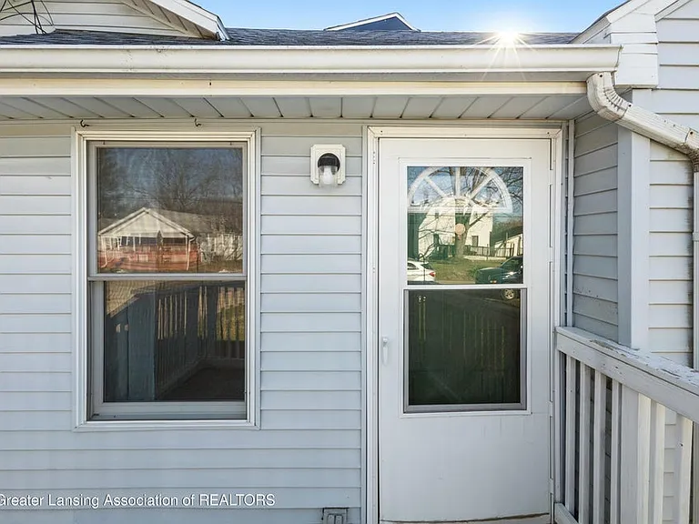 6174 Rutherford Ave — Photo 24