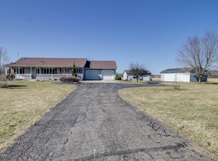 8140 Hall Rd, Bellevue, MI 49021