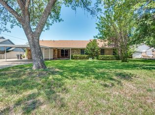 10701 Old Seagoville Rd, Dallas, TX 75217