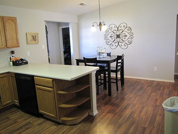 5th image of 311 Santa Fe Dr