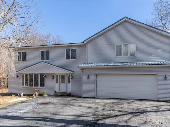 130 Lenape Trl, Albrightsville, PA 18210