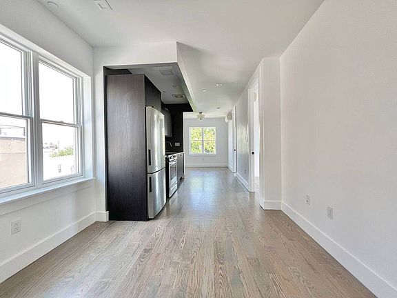 3rd image of 177 Bayard St #3R