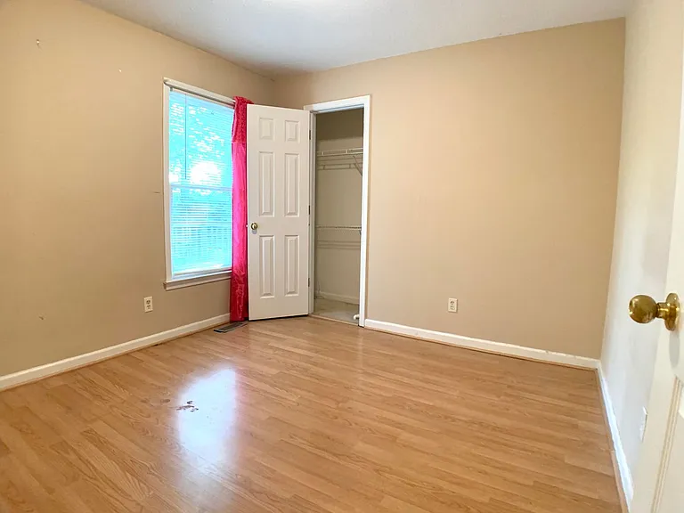 763 Princeton Cir — Photo 14