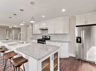 27 Willow Ave, Aberdeen, NJ 07747