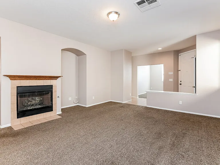 4344 Desert Home Ave — Photo 4