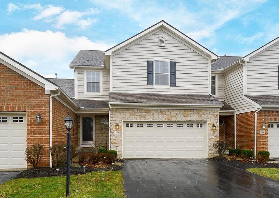 1st image of 975 Adara Dr