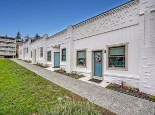 4307 SW Myrtle St, Seattle, WA 98136