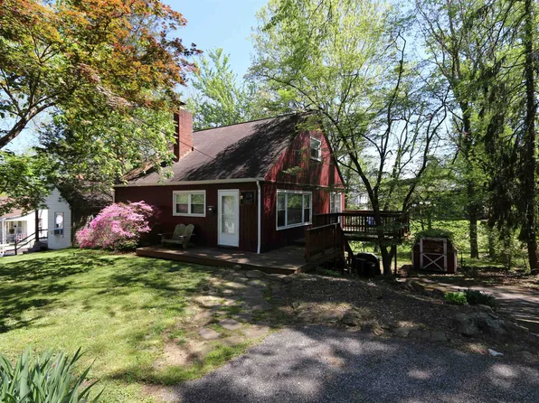 374 S Walnut St, Huntington, WV 25705