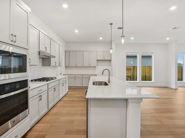 August Plan, Winfrey Estates