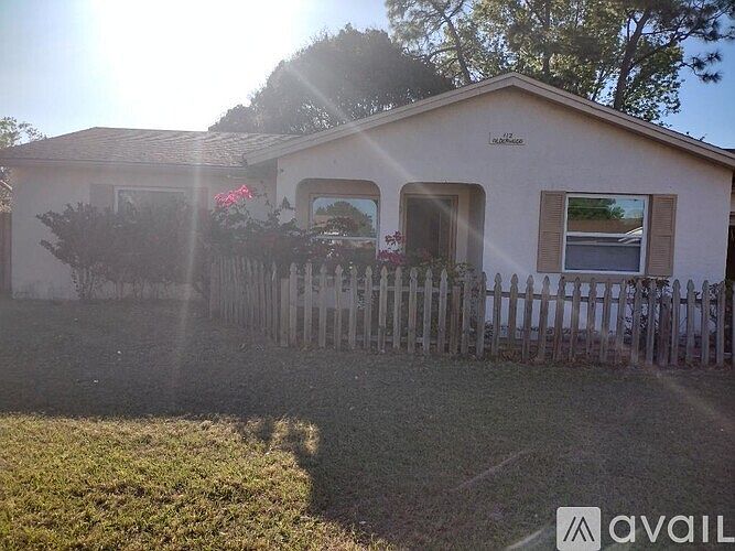 1st image of 112 Alderwood Dr