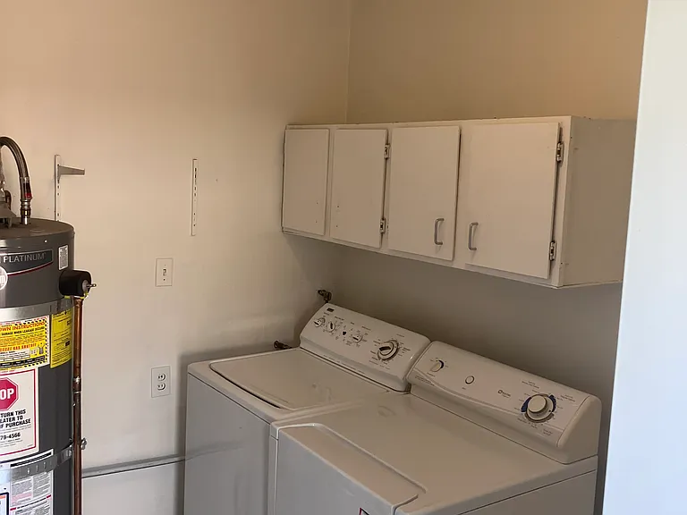 2127 Fox Way — Photo 7