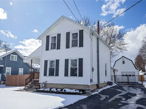145 Vine St, Batavia, NY 14020