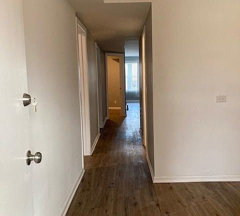5th image of 6142 S Artesian Ave