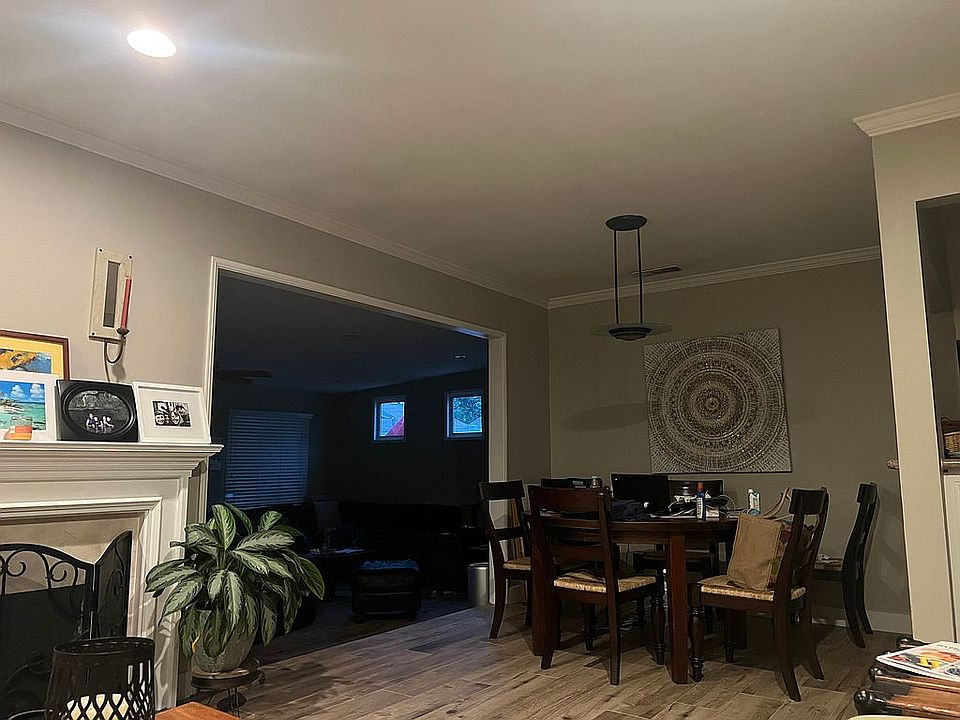 2nd image of 1808 Ostrom Ave