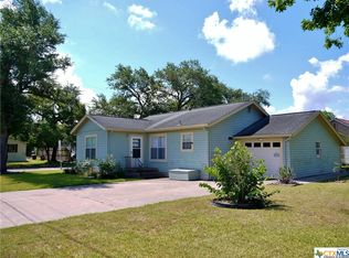 2007 E North St, Victoria, TX 77901