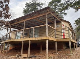 88 Commodore St, Hartwell, GA 30643