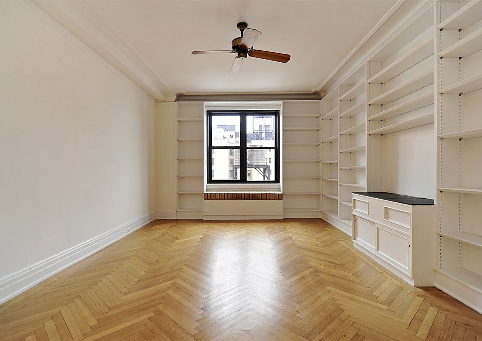 1st image of 905 W End Ave