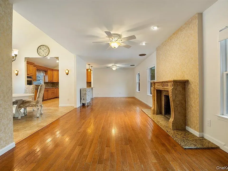33 Fleets Cove Rd