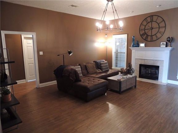2nd image of 500 Colonial Dr