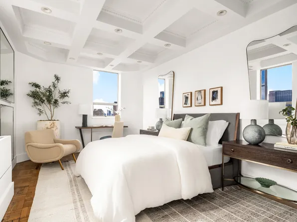 880 5th Avenue image 9 of 13