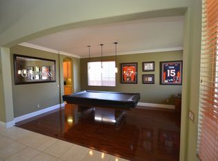 36527 Brittany Ct, Winchester, CA 92596
