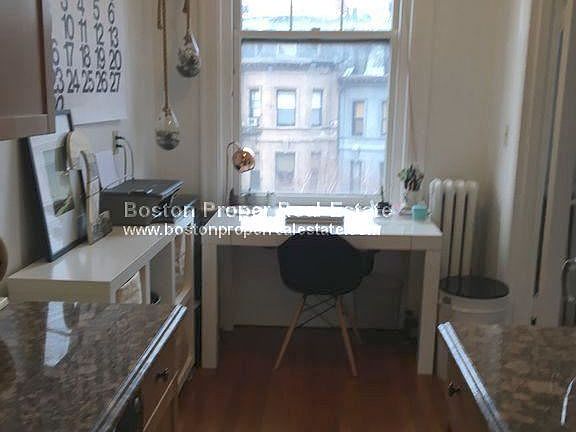 6 Marlborough #5A Boston - Back Bay Unit Photo 4