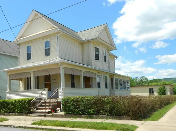 421 1st St, Hanover Township, PA 18706