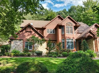 184 Kimberly Ln, Trucksville, PA 18708