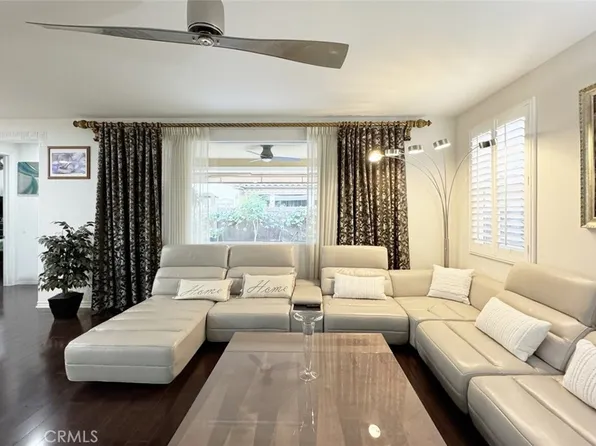 14800 Harmony Ln, Westminster, CA 92683