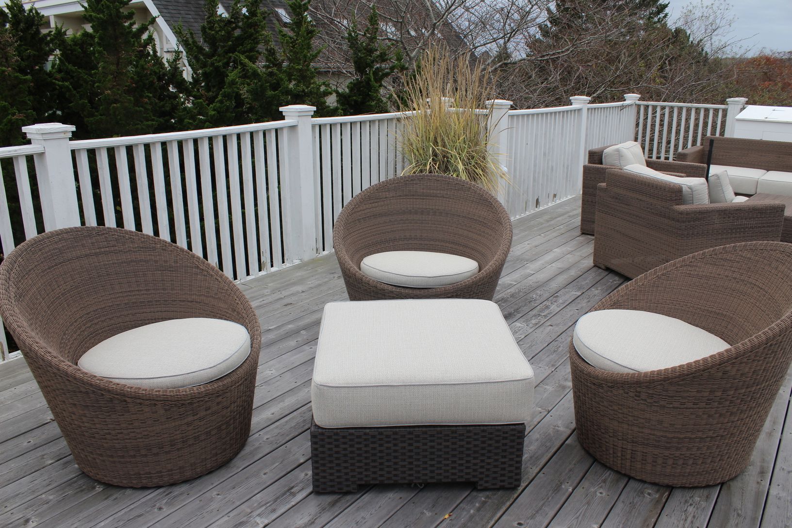  Roof Deck lounge area