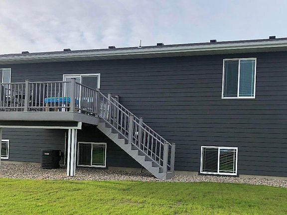 4th image of 1007 Nano Nagle Ave NE