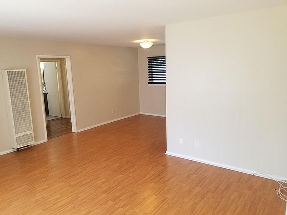 3rd image of 1414 Vine St #A