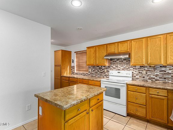 2nd image of 2650 S LOS ALTOS Drive