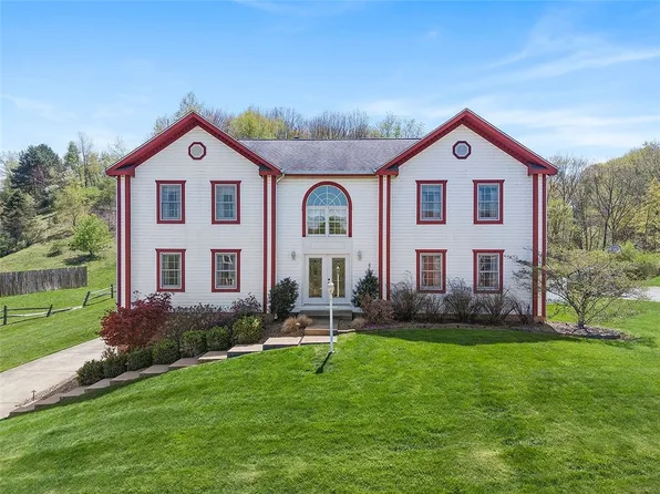 107 Woodbine Dr, Cranberry Township, PA 16066