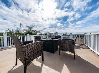 5011 River Ave, Newport Beach, CA 92663