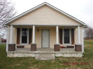 1114 W Main St, Portland, TN 37148