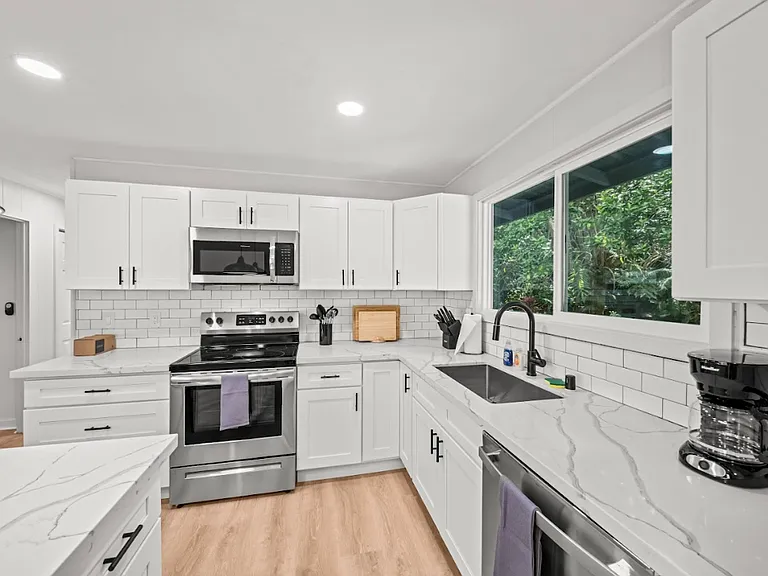 152 Kapaka St #A — Photo 7
