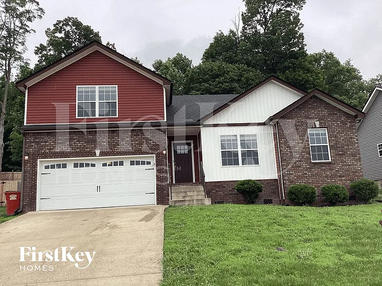 1217 Ridge Meadow Dr — Photo 1
