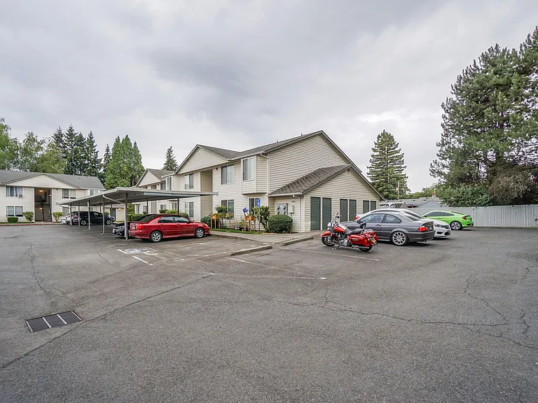 5075-5105 10th Ave NE — Photo 30