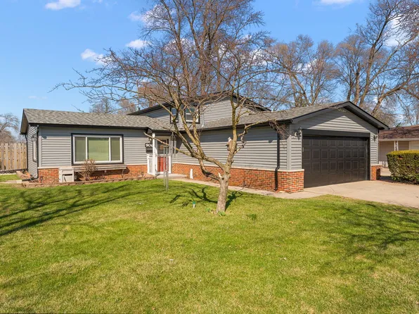 906 E Glen Park Ave, Griffith, IN 46319