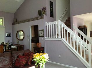 50 Sedgefield Ct, Rochester, NY 14622