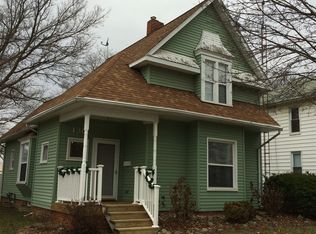 130 S McKinley Rd, Flushing, MI 48433