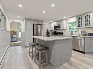 378 Salem St, Wakefield, MA 01880