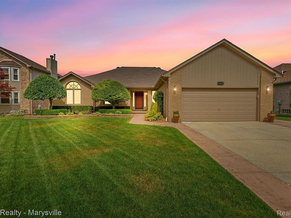 1st image of 53731 Heritage Ln