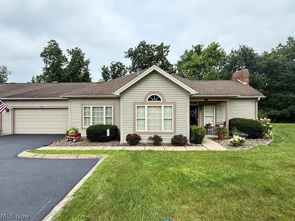 1st image of 302 Wilcox Rd