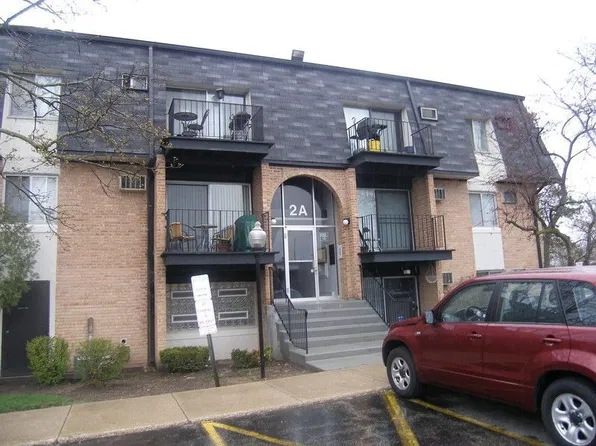 2 E Dundee Quarter Dr Unit 208, Palatine, IL 60074