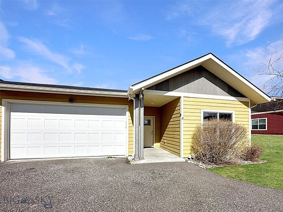 2nd image of 9 Voyager Ln