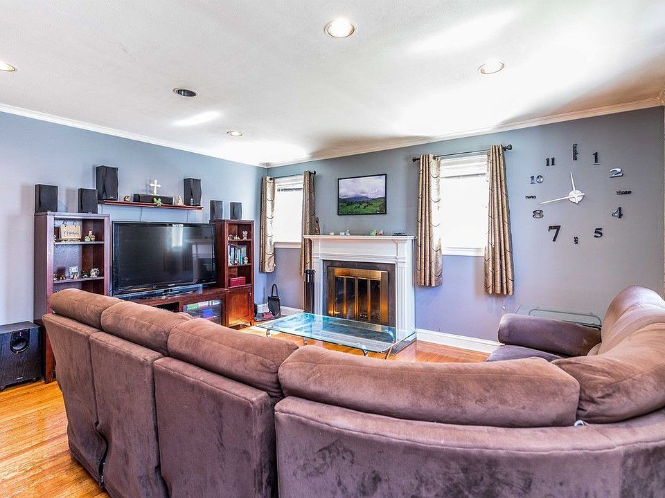 1st image of 3615 205th St