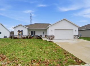 3500 Weldon Dr, Lima, OH 45806