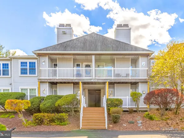 404 Waters Edge Dr #55, Newark, DE 19702
